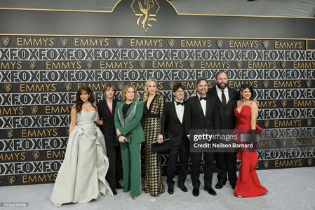 LOS ANGELES, CALIFORNIA - JANUARY 15: (L-R) Charmaine DeGraté, Susan Coyne, Stacy Traub, Jenny Klein, Michael Nelson, Ja