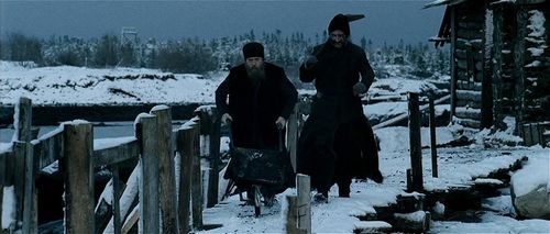 Pyotr Mamonov and Viktor Sukhorukov in The Island (2006)