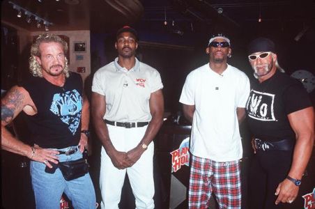 Hulk Hogan, Dennis Rodman, Dallas Page, and Karl Malone