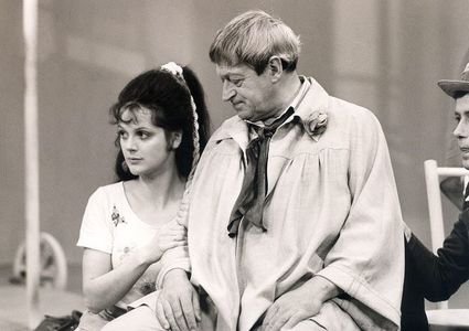 Tatjana Medvecká and Martin Ruzek in Milenci z kiosku (1976)