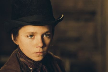 Harry Eden in Oliver Twist (2005)