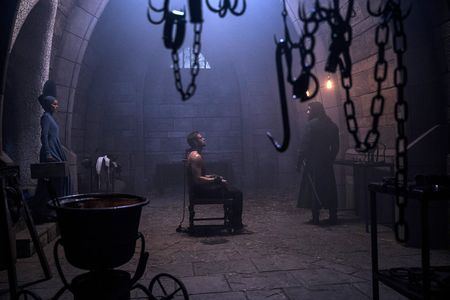 Isabel Lucas, Mido Hamada, and Oliver Jackson-Cohen in Emerald City (2016)