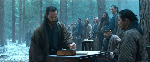 Keanu Reeves, Shû Nakajima, Hiroyuki Sanada, and Masayoshi Haneda in 47 Ronin (2013)