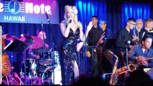 Singing 40s Bug Band at The Blue Note Waikiki