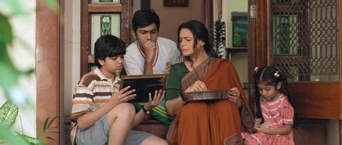 Mona Singh, Vishesh Bansal, Ahan Nirban, and Ruhi Khan in Yeh Meri Family (2018)
