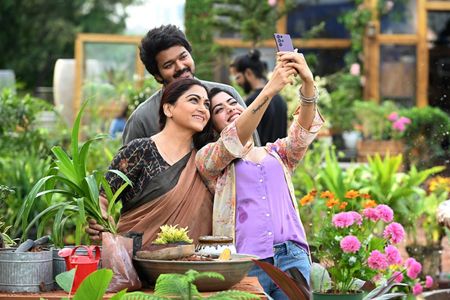 Joseph Vijay, Kushboo, and Rashmika Mandanna in Varisu (2023)