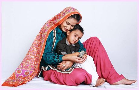 Jaspinder Cheema in Ek Anokhi Dulhan - Saavi (2017)