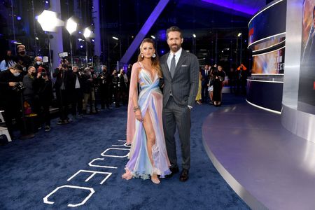 Ryan Reynolds, Jennifer Flackett, Ellie Harvie, Mark Levin, Blake Lively, Kasra Wong, Isaiah Haegert, Don Granger, Dana 