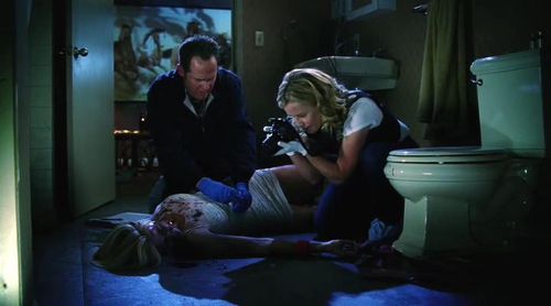 Elisabeth Shue and David Berman in CSI: Crime Scene Investigation (2000)