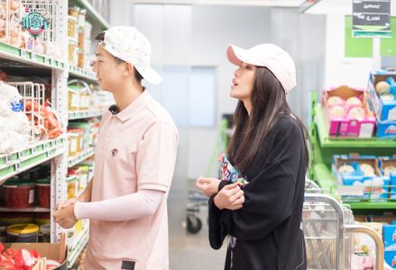 Shu Qi and Ju-Gang Bai in Chinese Restaurant (2017)