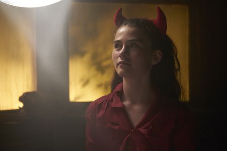 Lola Flanery in Neverknock (2017)
