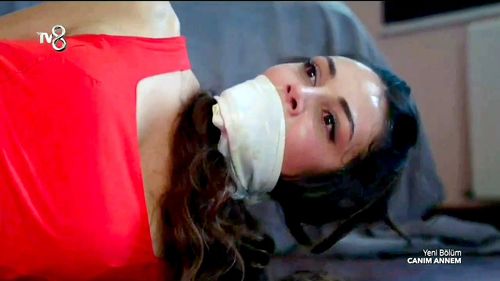Belgin Simsek in Canim Annem: Episode #1.58 (2022)