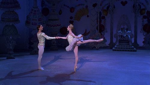Darci Kistler and Damian Woetzel in The Nutcracker (1993)