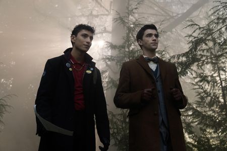 George Rexstrew and Jayden Revri in Dead Boy Detectives (2024)