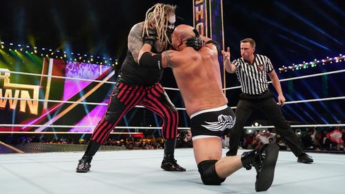 Bill Goldberg and Windham Rotunda in WWE Super Show-Down (2020)