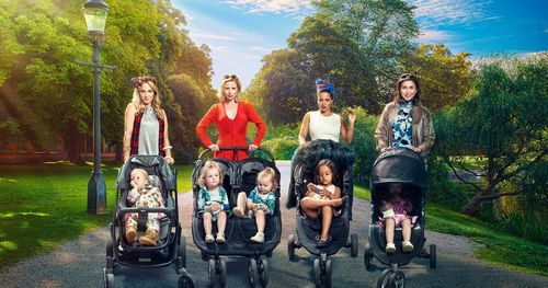 Julia Dufvenius, Anja Lundqvist, Ulrika Ellemark, Anitha Schulman, and Penny Schulman in Mammor! (2016)