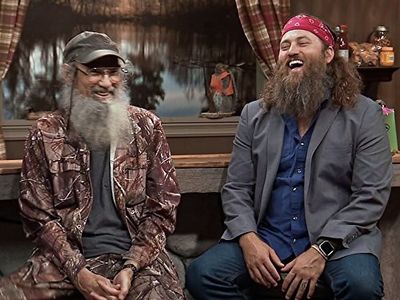 Si Robertson and Willie Robertson in Going Si-ral (2016)