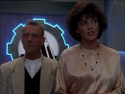Louan Gideon and John Marzilli in The Secret World of Alex Mack (1994)