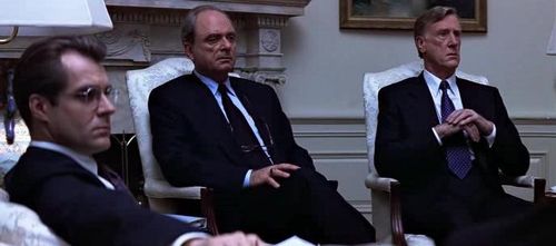 Henry Czerny, Donald Moffat, and Harris Yulin in Clear and Present Danger (1994)