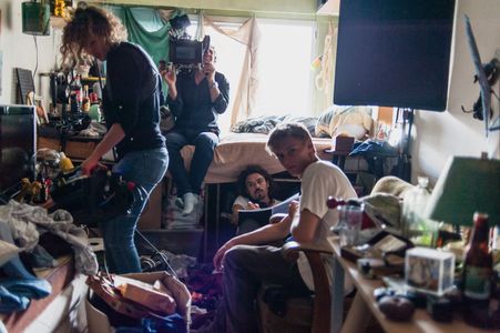 Jasper Wolf, Bram Schouw, Evelien van der Molen, and Jonas Smulders in Broers (2017)