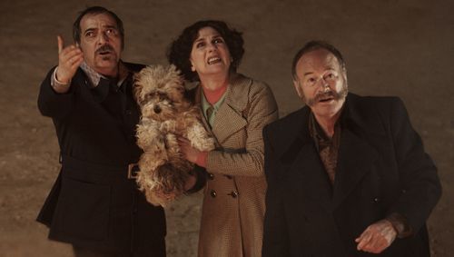 Gracia Olayo, Manuel Tejada, and Enrique Villén in The Last Circus (2010)