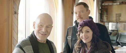 Matthew Lillard, Carla Gugino, Patrick Stewart, and Mike Lisa in Match (2014)