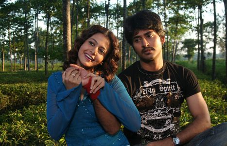Koyel Mallick and Hiran Chatterjee in Jackpot (2009)