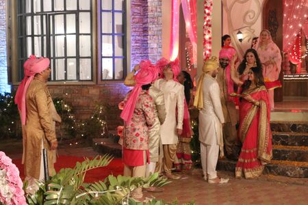 Farida Dadi, Harsh Vashisht, Juhi Parmar, Manish Goel, Munisha Khatwani, and Gautam Vig in Tantra (2018)