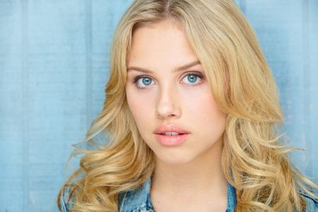 Gracie Dzienny