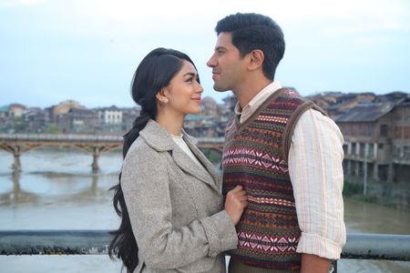 Dulquer Salmaan and Mrunal Thakur in Sita Ramam (2022)