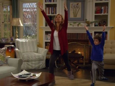 Nancy Travis and Flynn Morrison in Last Man Standing (2011)