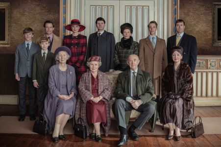 Jonathan Pryce, Imelda Staunton, Claudia Harrison, Lesley Manville, Theo Fraser Steele, Marcia Warren, Dominic West, Tom