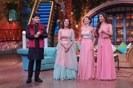 Mukti Mohan, Shakti Mohan, Neeti Mohan, and Kapil Sharma in The Kapil Sharma Show (2016)