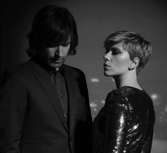 Scarlett Johansson and Pete Yorn in Pete Yorn, Scarlett Johansson: Bad Dreams (2018)