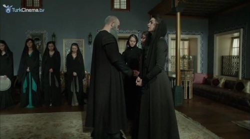 Halit Ergenç, Pelin Karahan, and Selen Öztürk in The Magnificent Century (2011)