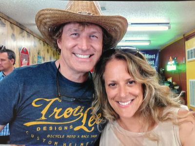 Nelson Coates & director Anne Fletcher on the set of HOT PURSUIT