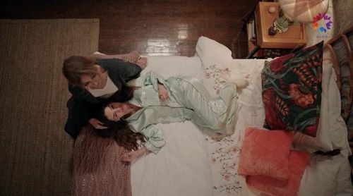 Zerrin Tekindor and Ebru Sahin in Miracle of Love (2023)