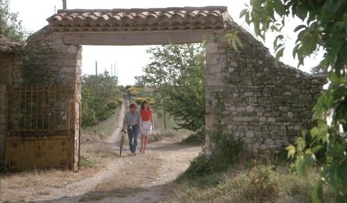 Isabelle Adjani and Alain Souchon in One Deadly Summer (1983)