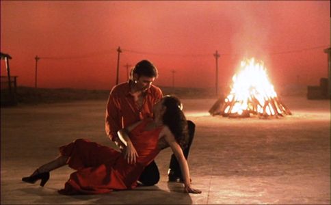 Antonio Gades and Laura del Sol in El amor brujo (1986)