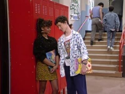 Dustin Diamond and Lark Voorhies in Saved by the Bell (1989)