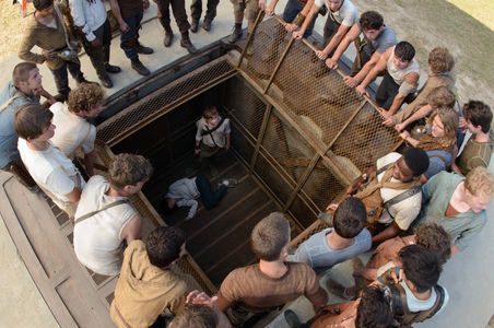 Thomas Brodie-Sangster, Will Poulter, Kaya Scodelario, Dexter Darden, Dylan O'Brien, Ki Hong Lee, and Blake Cooper in Th