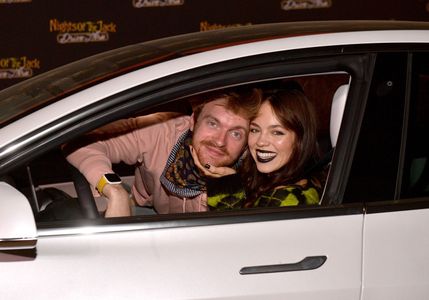 Finneas O'Connell and Claudia Sulewski