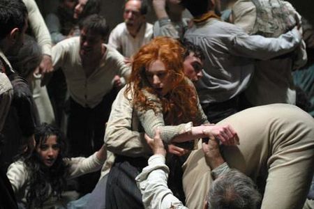 Charlotte Gainsbourg, Francesco Casisa, and Federica De Cola in Golden Door (2006)