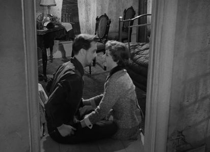 Birger Malmsten and Maj-Britt Nilsson in Waiting Women (1952)