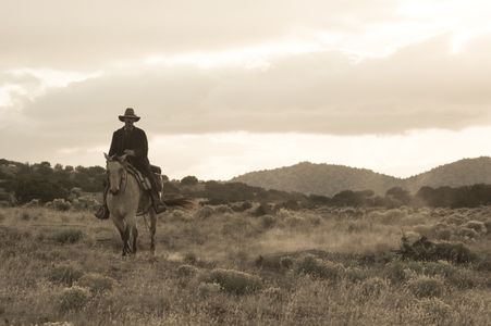 Scoot McNairy in Godless (2017)