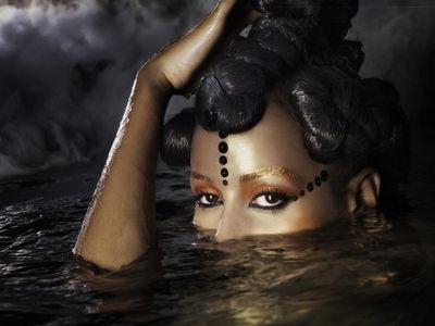 Isis King in America's Next Top Model (2003)
