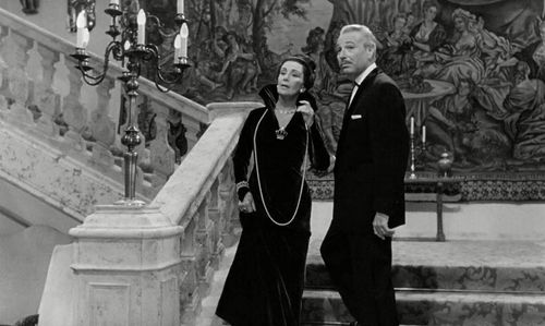 Lil Dagover and Richard Häussler in Die seltsame Gräfin (1961)