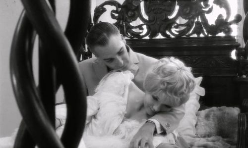 Corinne Marchand and José Luis de Vilallonga in Cléo from 5 to 7 (1962)