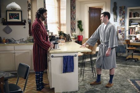 Chris D'Elia and Brent Morin in Undateable (2014)