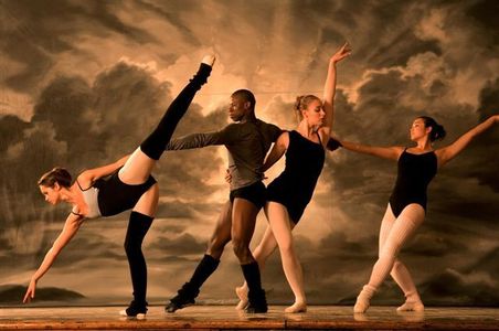 Rachel McDowall, Jennifer Leung, and Hugo Cortes in StreetDance 3D (2010)